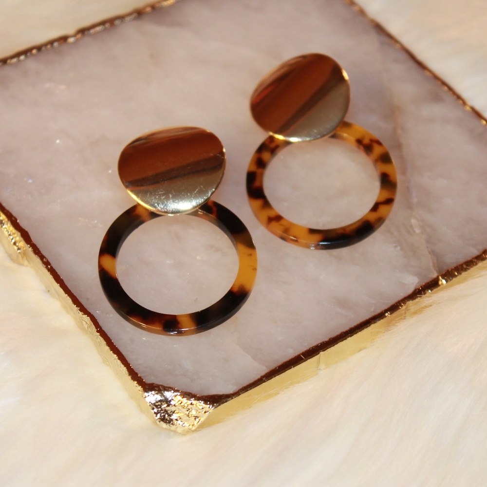 Tortoise Shell Earrings with Gold Accent - Picture 6 of 6